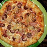Salámová pizza z listového těsta recept