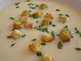 Květáková polévka se sýrem recept