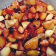 Osvěžující ovocný salát recept