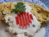Omeleta s hráškem a sýrovým přelivem recept