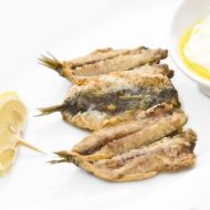Fritované sardinky s domácí majonézou alioli recept