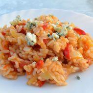 Pesto rizoto s paprikou a modrým sýrem recept