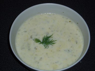 Koprová polévka z maďarské kuchyně