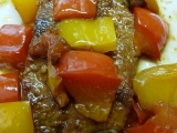 Vepřové plátky v závoji paprik a rajčete recept