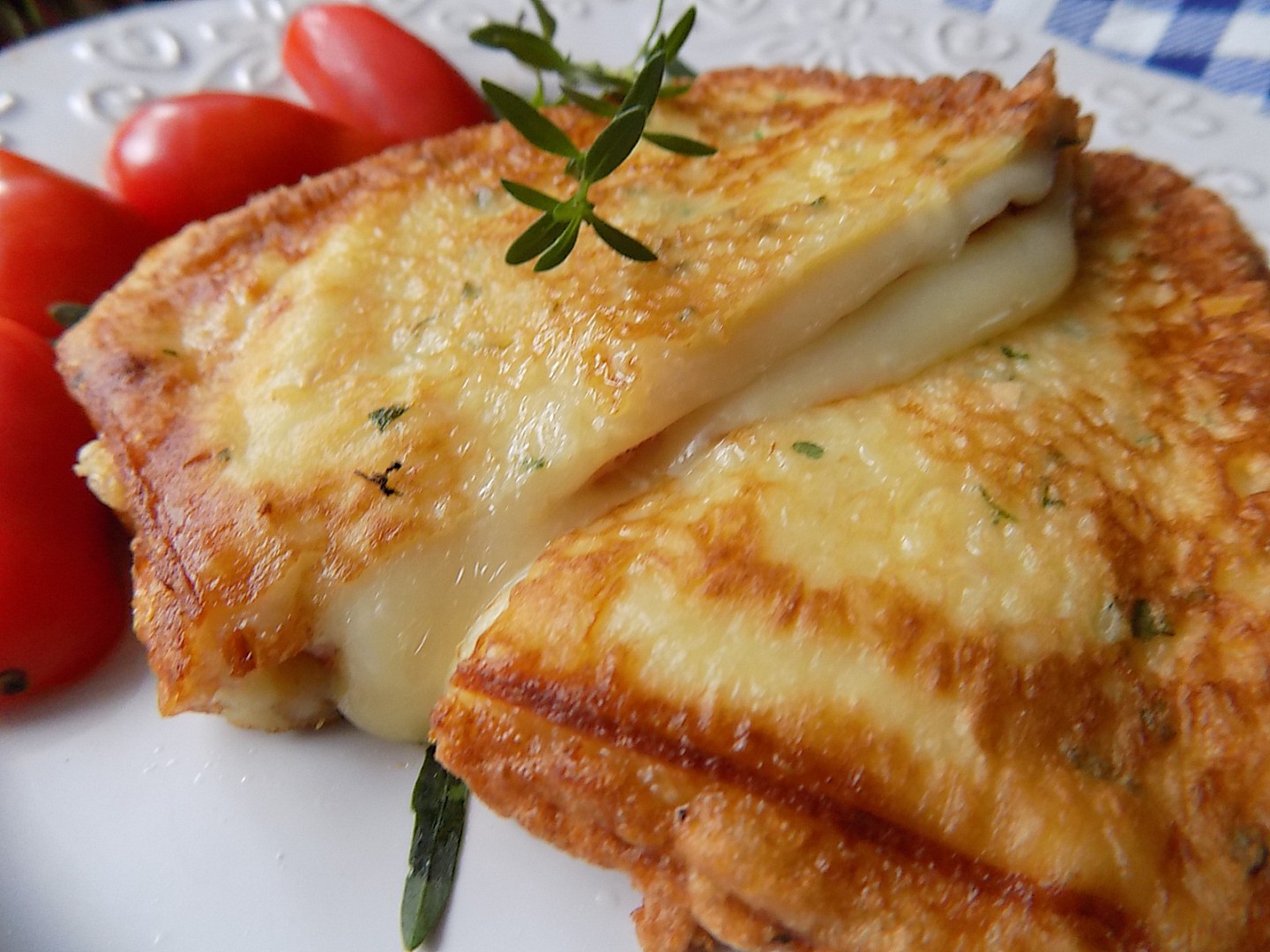 Uzený sýr se šunkou v těstíčku recept