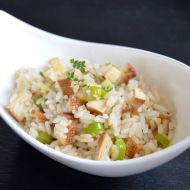 Rýže na cibulce s uzeným tofu recept