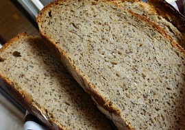 Tečkovaný kváskový chleba recept
