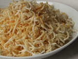 Křupavé rýžové nudličky recept