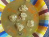Kaldounová polévka v pomalém hrnci s drožďovými knedlíčky recept ...