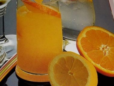 Domácí pomerančový džus