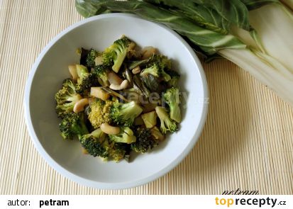 Brokolicovo-mangoldová směs tak trochu po čínsku recept ...