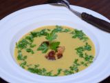 Krémová polévka z pečeného květáku, pórku a mrkve recept ...