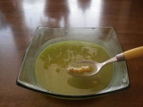 Polévka z uzeného masa s brokolicí a cizrnou recept