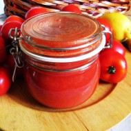 Domácí rajčatové pyré recept