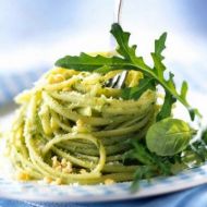 Zeleninové špagety s pestem recept