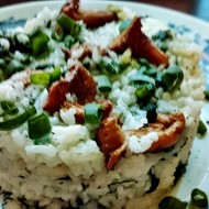 Rýže s baby špenátem, jarní cibulkou a liškami recept