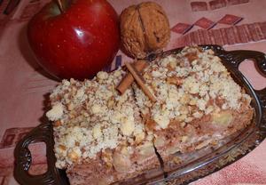 Americký jablečný koláč s ořechovou drobenkou