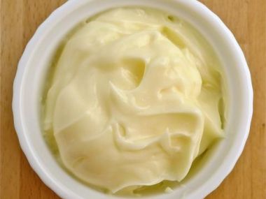 Domácí rychlá majonéza
