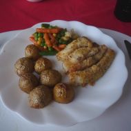 Domácí rybí prsty s pečenými brambory recept