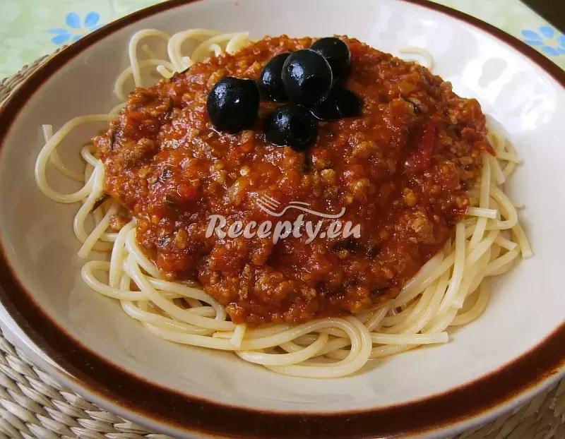 Špagety s omáčkou z mletého vepřového a rajčat recept  těstoviny ...
