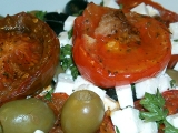 Salát z pečených rajčat recept