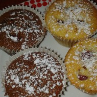 Malinové muffiny dvou chutí recept