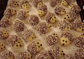 Vánoční cukroví  ořechoví ježci recept