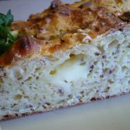 Bramborový bochánek se sýrem recept