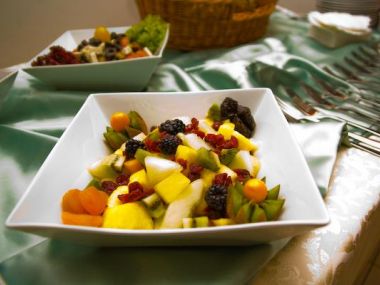 Fazolový ovocný salát