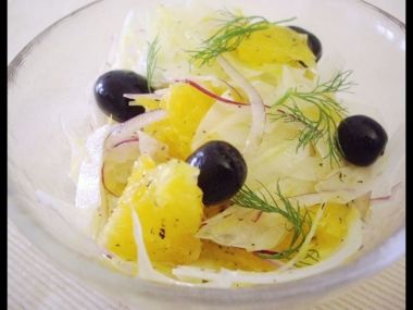 Jemný fenyklový salát s citrusy