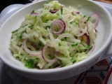 Salát cibulář recept