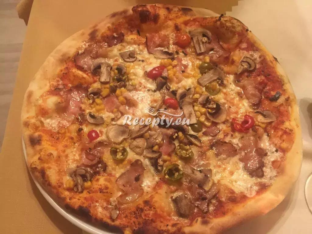 Pizza Riva podle Italské pizzerie recept  pizza