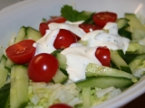 Lehký a rychlý zeleninový salát recept