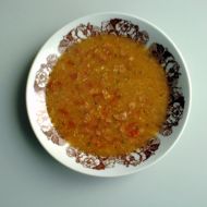 Rajčatová polévka s uzeninou a sýrem recept