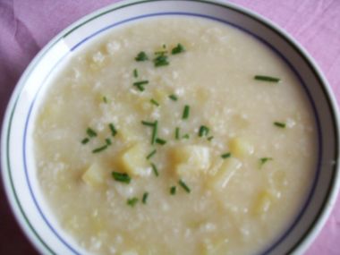 Recept Květáková polévka se sýrem