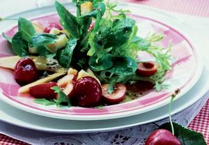 Salát s třešněmi a melounem