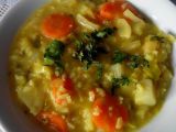 Zeleninová hustá jarní polévka s rýží a kurkumou recept ...
