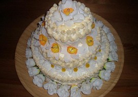 Svatební dort třípatrový  domácí recept