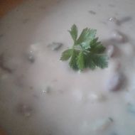 Fazolovo-bramborová polévka na kyselo recept