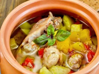 Recept Kuře s brambory a zeleninou