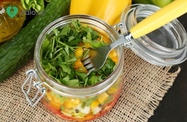 Lehký zeleninový salát recept