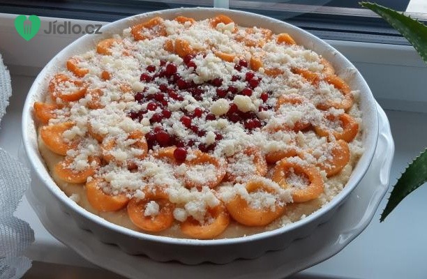 Rybízovo-meruňkový letní koláč recept