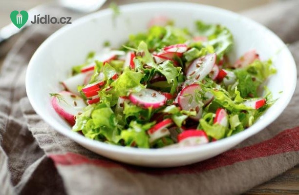 Zelený salát s ředkvičkami recept