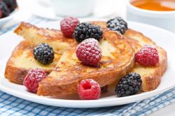 Francouzský toast: Nejlepší recept na sladkou snídani