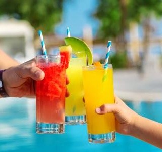 3 osvěžující drinky pro horké letní dny