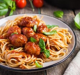 Recept Špagety s masovými kuličkami