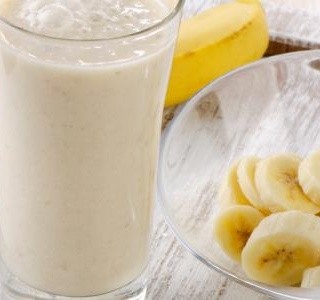 Banánové mléko s medem recept