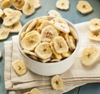 Banánové chipsy recept