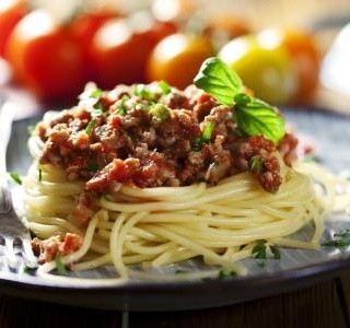 Boloňské špagety s mletým masem recept