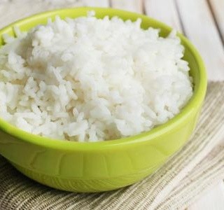 Dušená rýže se zeleninou